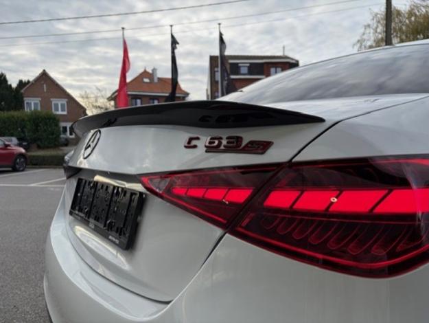 MERCEDES-BENZ C-Klasse Mercedes-AMG C 63 S E Performance Limousine