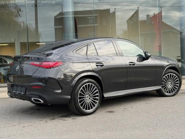 MERCEDES-BENZ GLC 200 4MATIC Coupé AMG Pack Night Pano  