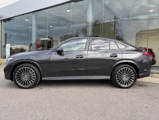 MERCEDES-BENZ GLC 200 4MATIC Coupé AMG Pack Night Pano  