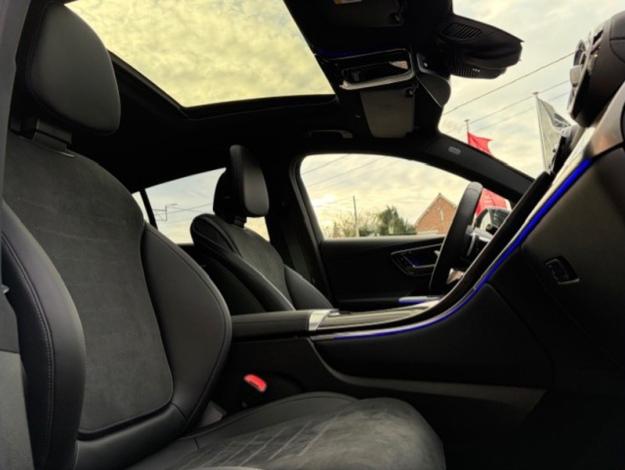 MERCEDES-BENZ GLC 200 4MATIC Coupé AMG Pack Night Pano  