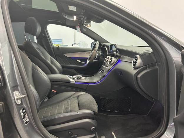 MERCEDES-BENZ C 300 de Berline AMG Pack Night Toit Pano  