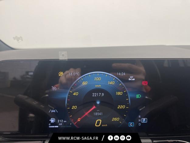 MERCEDES-BENZ GLA 200 d AMG Line  