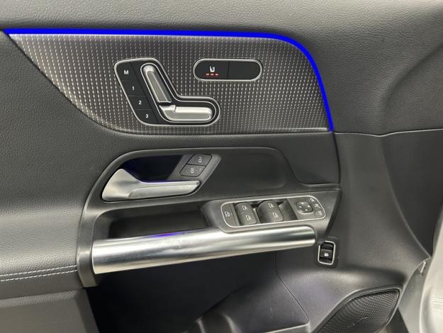 MERCEDES-BENZ GLA-Klasse GLA 250 e Off-Roader