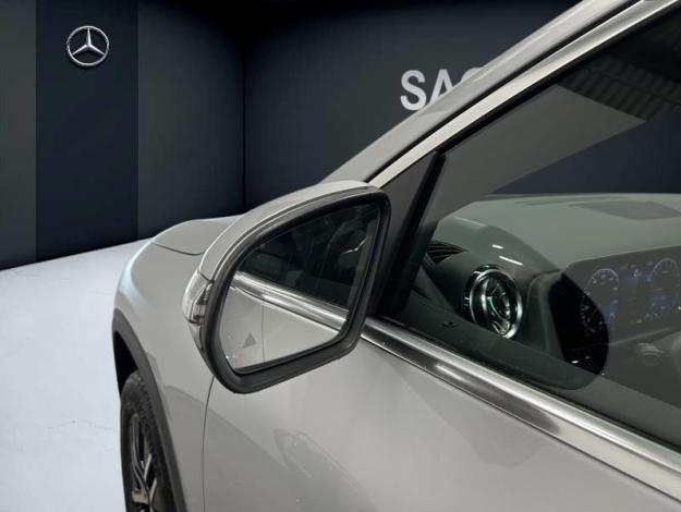 MERCEDES-BENZ GLA-Klasse GLA 250 e Off-Roader