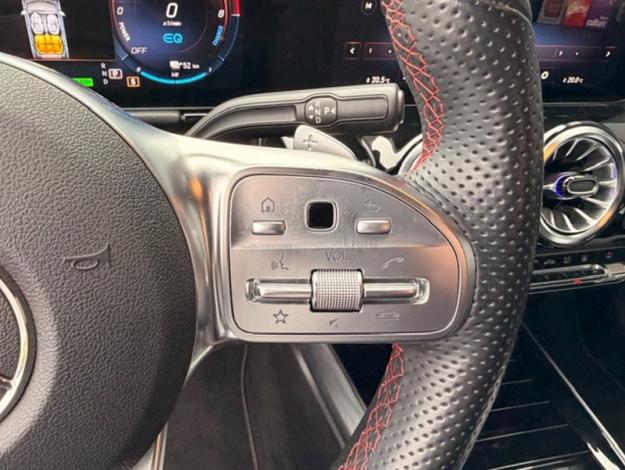 MERCEDES-BENZ GLA 250 e AMG Line AMG Line 