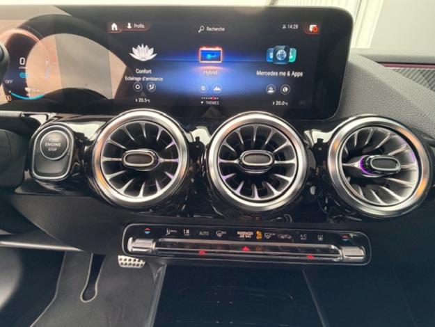 MERCEDES-BENZ GLA 250 e AMG Line AMG Line 