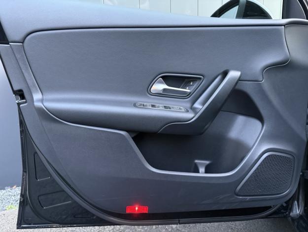 MERCEDES-BENZ Classe A 180 d Business Line  