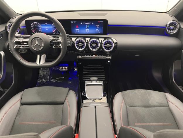 MERCEDES-BENZ Classe A 200 d AMG Line  
