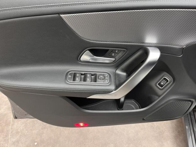 MERCEDES-BENZ CLA Shooting Brake CLA 180 d Shooting Brake Business Line  