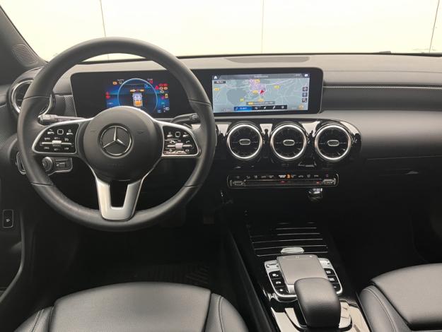 MERCEDES-BENZ CLA Shooting Brake CLA 180 d Shooting Brake Business Line  