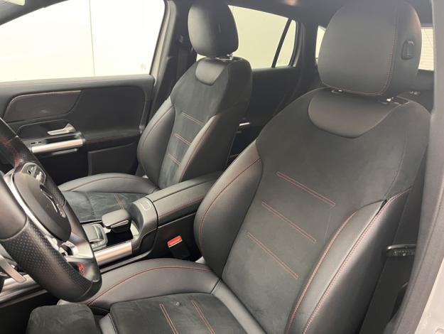 MERCEDES-BENZ GLA 200 d AMG Line  