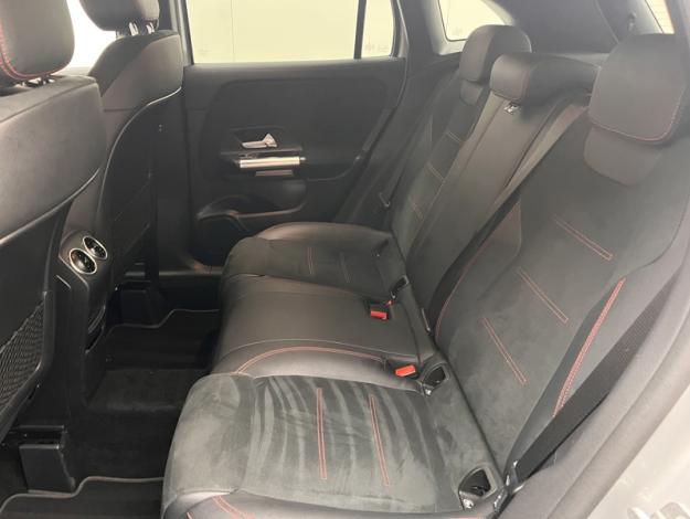 MERCEDES-BENZ GLA 200 d AMG Line  