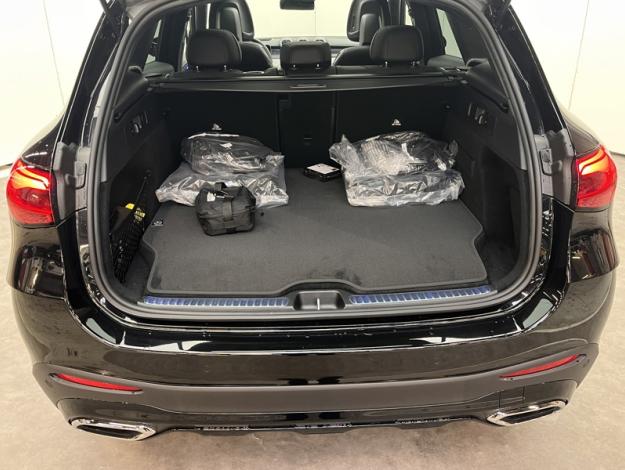 MERCEDES-BENZ GLC SUV GLC 300 de Hybrid EQ 4MATIC AMG Line +  GLC 300 de Hybrid EQ 4MATIC AMG Line +