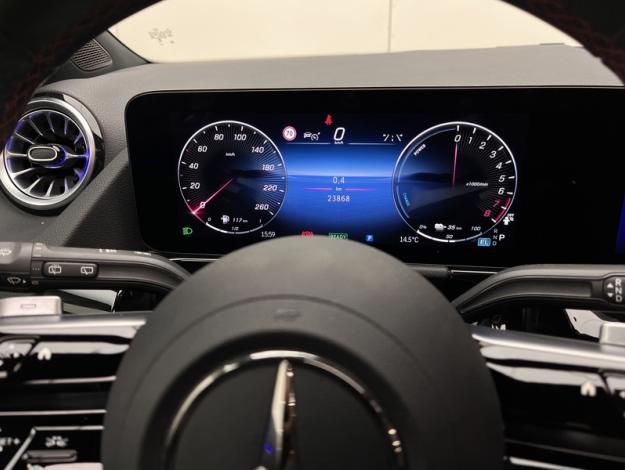 MERCEDES-BENZ GLA 250 e Hybrid EQ AMG Line  