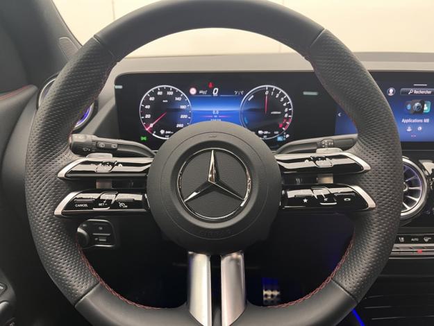 MERCEDES-BENZ GLA 250 e Hybrid EQ AMG Line  