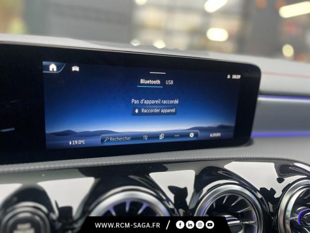 MERCEDES-BENZ CLA Coupé CLA 200 Coupé AMG Line  