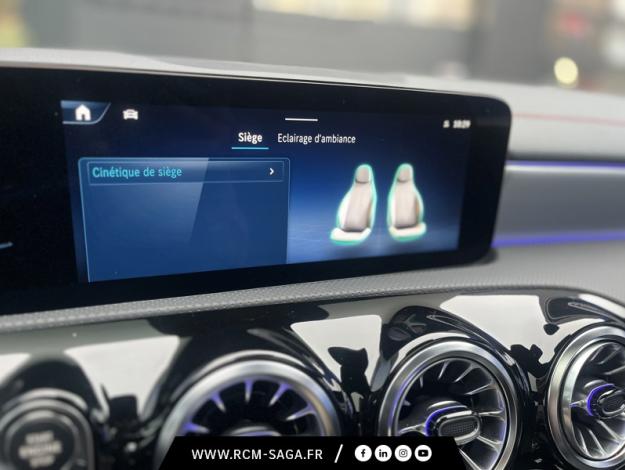 MERCEDES-BENZ CLA Coupé CLA 200 Coupé AMG Line  