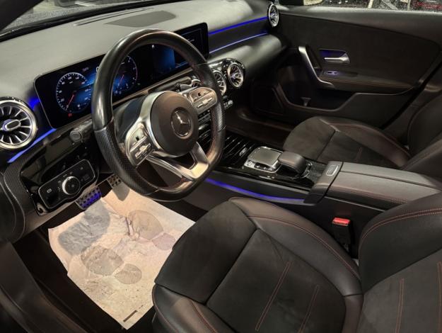 MERCEDES-BENZ Classe A 180 d Berline AMG Line  