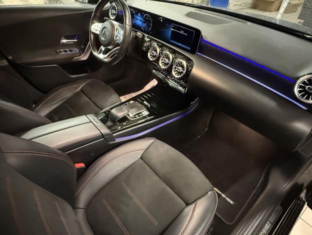 MERCEDES-BENZ Classe A 180 d Berline AMG Line  