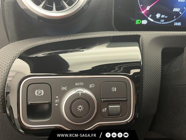 MERCEDES-BENZ Classe A 200 d AMG Line  