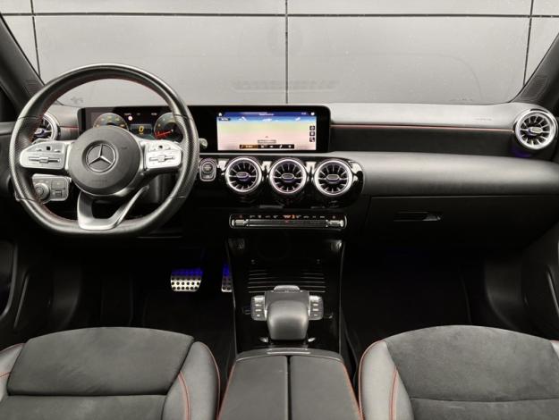 MERCEDES-BENZ Classe A 200 AMG Line  