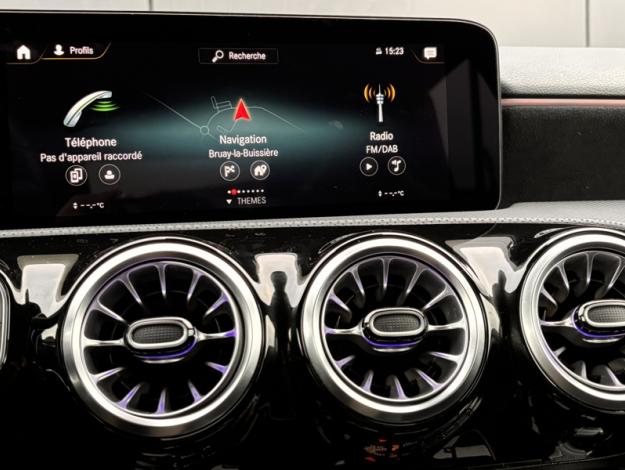 MERCEDES-BENZ Classe A 200 AMG Line  