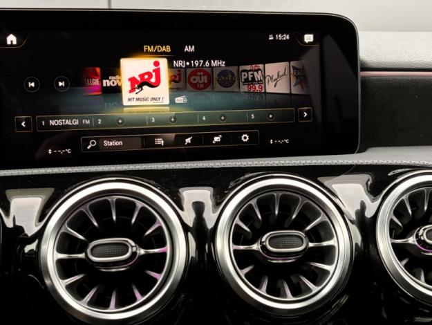 MERCEDES-BENZ Classe A 200 AMG Line  