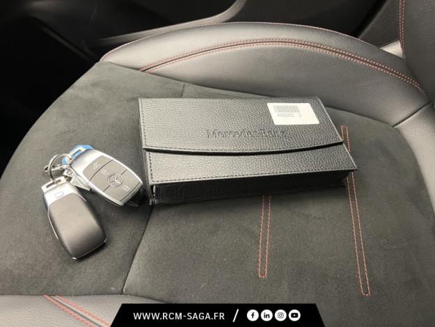 MERCEDES-BENZ GLA 200 d AMG Line  