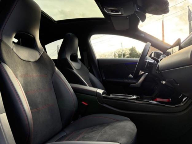 MERCEDES-BENZ CLA-Klasse CLA 180 Coupé