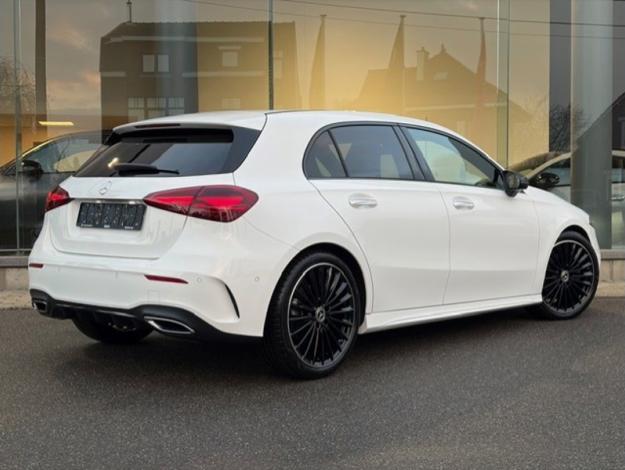 MERCEDES-BENZ A 200 AMG Pack Night Toit Pano Facelift  