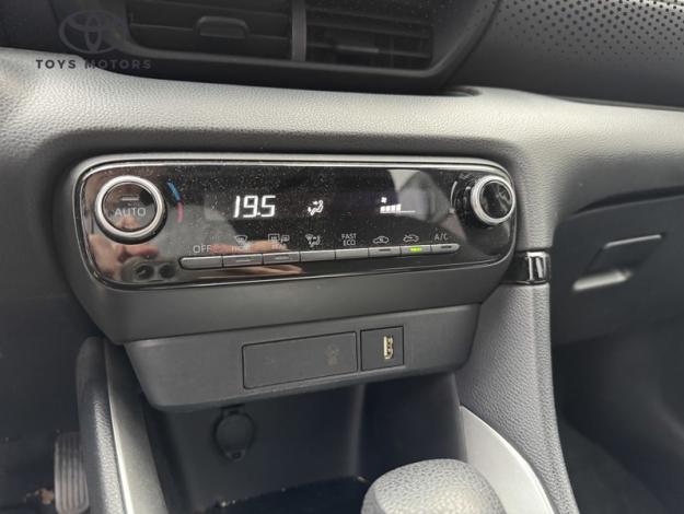 TOYOTA Yaris Hybrid Design Pack  1.5 116 ch 