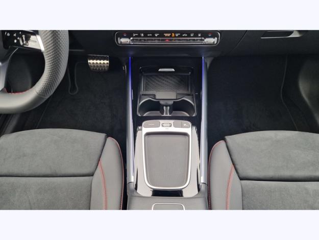 MERCEDES-BENZ GLA 250 e Hybrid EQ AMG Line  GLA 250 e Hybrid EQ AMG Line