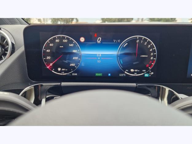 MERCEDES-BENZ GLA 250 e Hybrid EQ AMG Line  GLA 250 e Hybrid EQ AMG Line