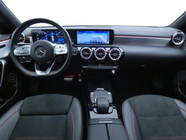 MERCEDES-BENZ CLA Coupé CLA 250 e Coupé AMG Line  