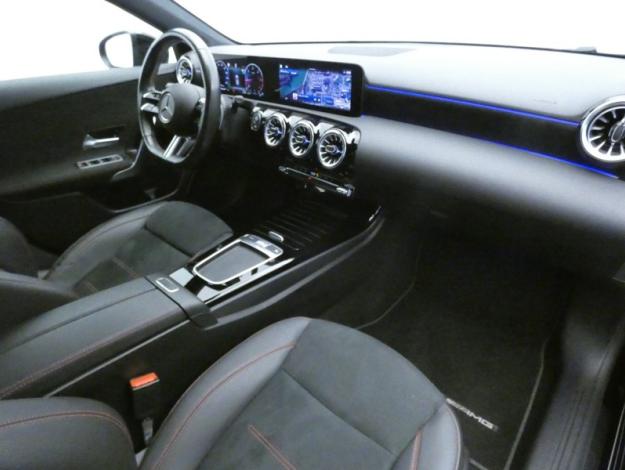 MERCEDES-BENZ Classe A 200 d AMG Line  