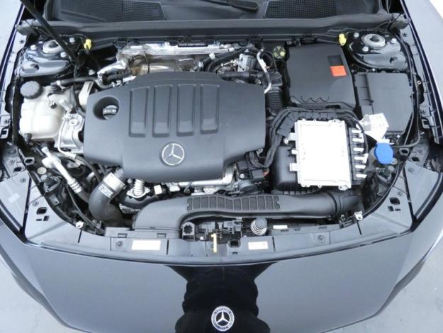 MERCEDES-BENZ Classe A 200 d AMG Line  