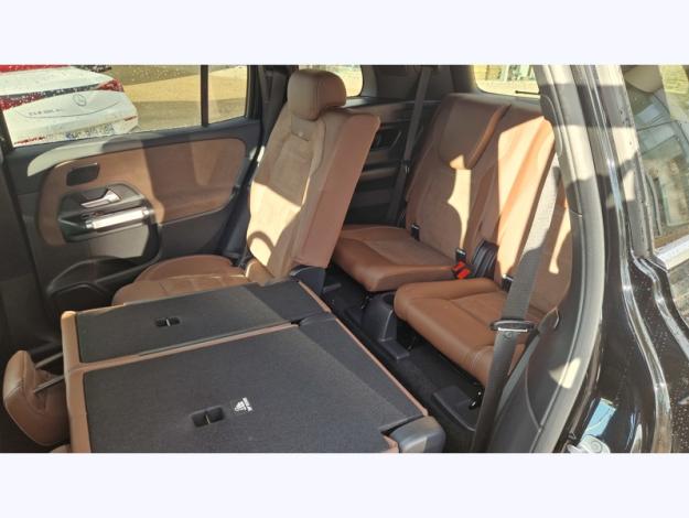 MERCEDES-BENZ GLB 200 d AMG Line  GLB 200 d AMG Line