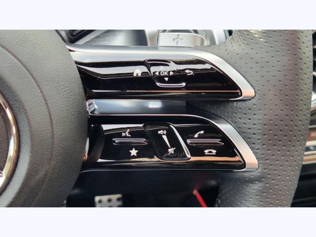 MERCEDES-BENZ GLB 200 d AMG Line  GLB 200 d AMG Line