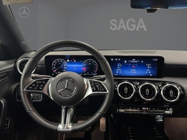 MERCEDES-BENZ CLA 180 Coupé Facelift  