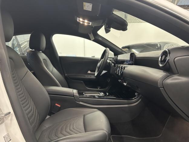 MERCEDES-BENZ CLA 180 Coupé Facelift  