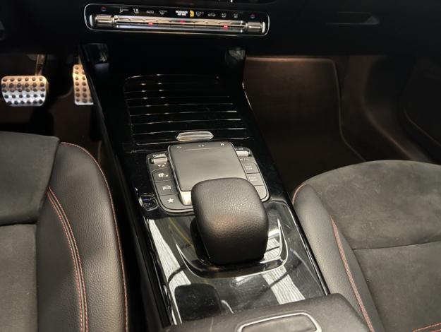 MERCEDES-BENZ A 250 e AMG Pack Night Toit Pano  