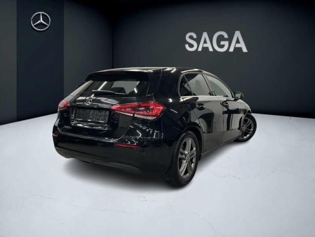 MERCEDES-BENZ A 180 d Style Auto Phares LED  