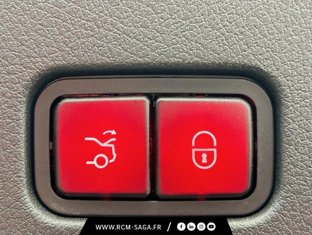 MERCEDES-BENZ CLE Coupé CLE 200 AMG Line Coupé  CLE 200 AMG Line CoupÚ