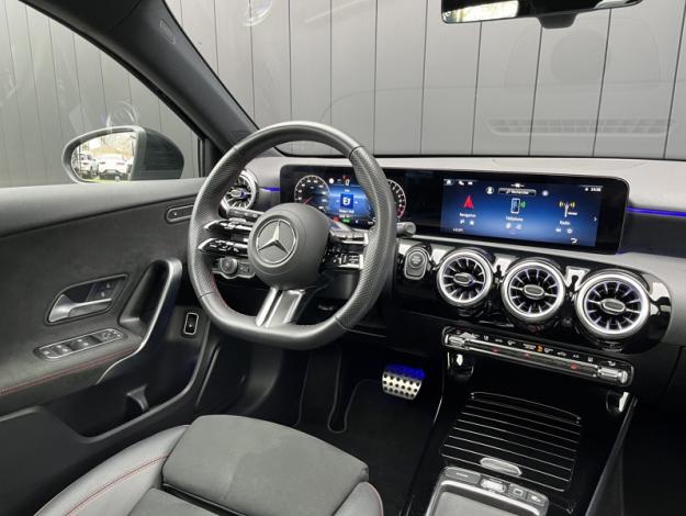 MERCEDES-BENZ Classe A 250 e Hybrid EQ AMG Line  