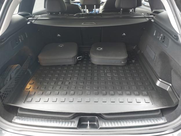 MERCEDES-BENZ GLC SUV GLC 300 e Hybrid EQ 4MATIC Business Line  GLC 300e 4 MATIC Business Line