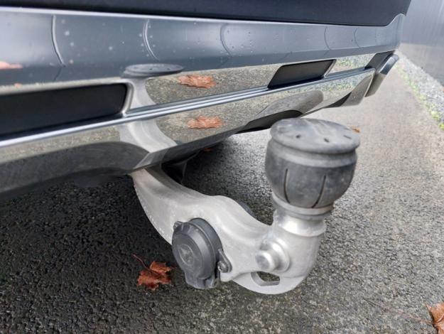 MERCEDES-BENZ GLC SUV GLC 300 e Hybrid EQ 4MATIC Business Line  GLC 300e 4 MATIC Business Line