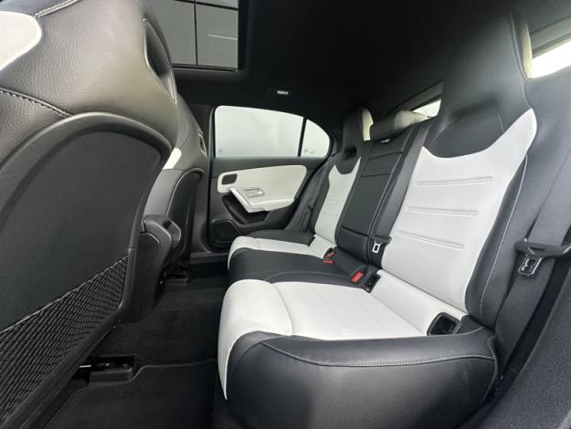 MERCEDES-BENZ Classe A 250 e AMG Line  