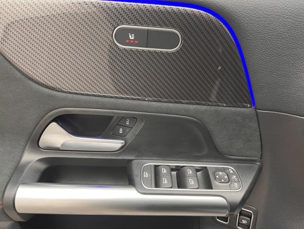 MERCEDES-BENZ GLA 250 e Hybrid EQ AMG Line  