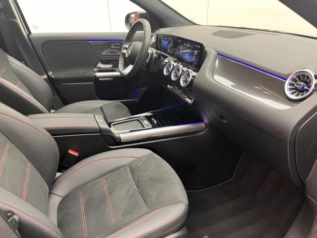 MERCEDES-BENZ GLA 250 e Hybrid EQ AMG Line  