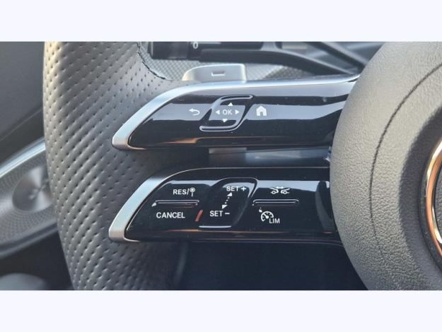 MERCEDES-BENZ Classe C Berline Classe C 300 e Hybrid EQ Berline AMG Line  Classe C 300 e Hybrid EQ Berline AMG Line